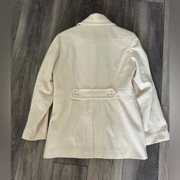 Calvin Klein Women's Cream Double-Breasted Peacoat Size 8 - Picture 2 of 4